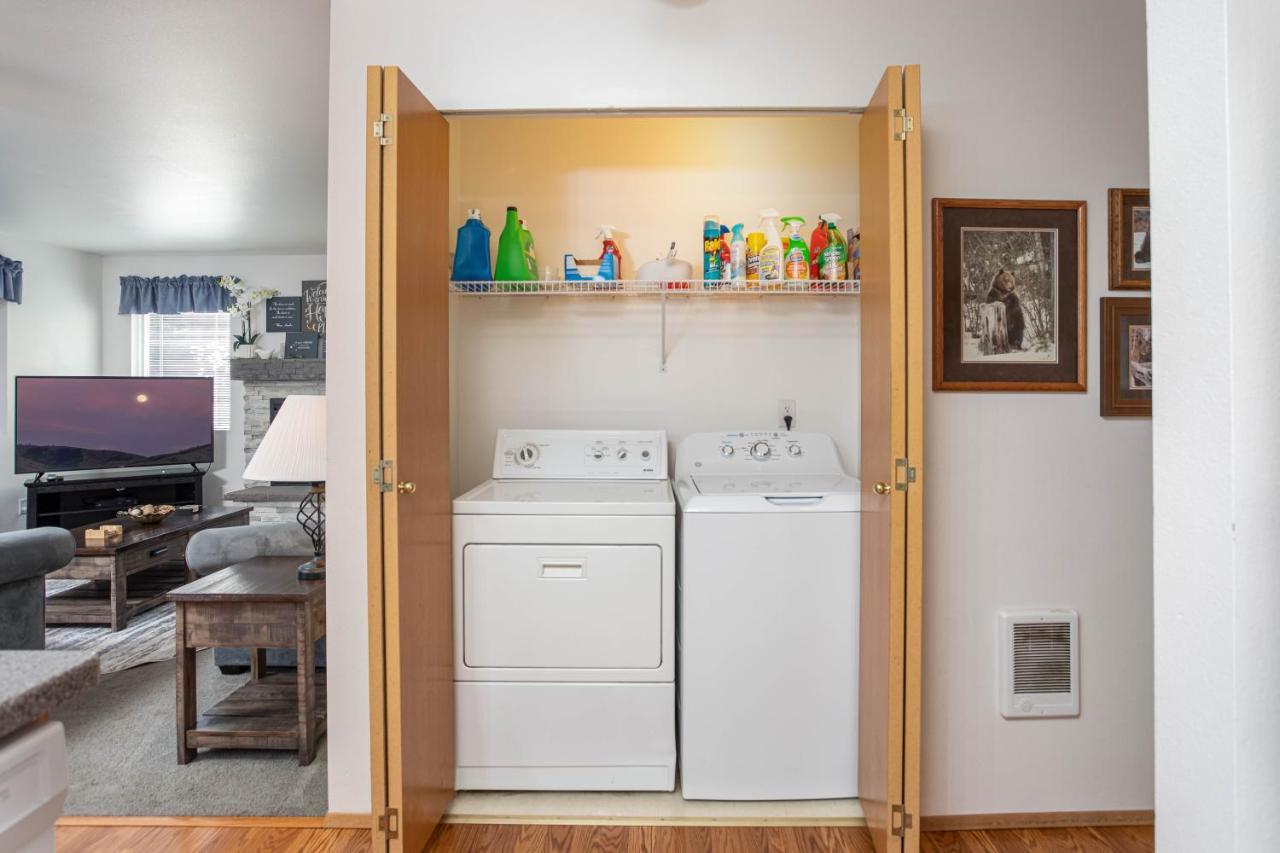Walk To Downtown * 6 Guests * Pets * A/C! * No Stairs! Apartamento Leavenworth Exterior foto